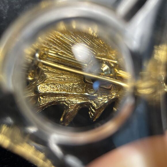 Vintage Gerry's Christmas Tree Pin Brooch Gold Tone Red Green Faux Pearl Star - Picture 3 of 7